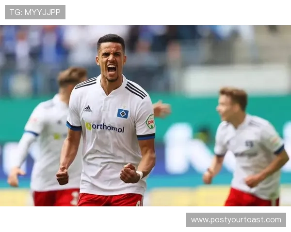 布伦特福德2200万求购莱切中卫遭拒